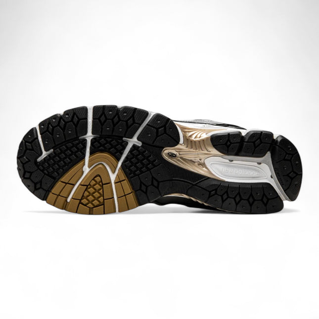 New Balance 1906R Witgoud