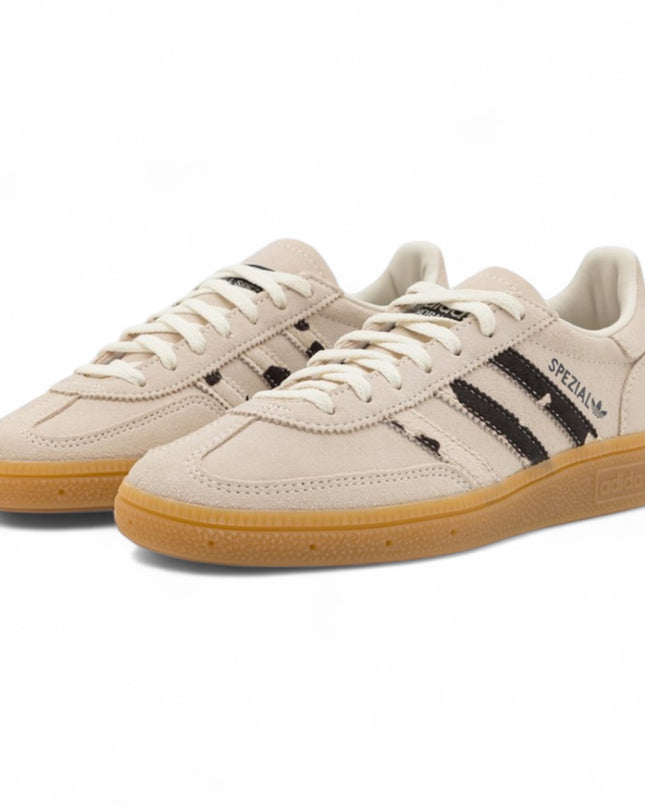 Adidas Handball Spezial Off White / Core black / Cowprint