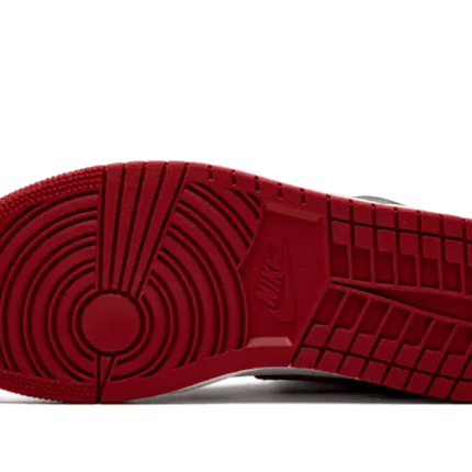 Air Jordan 1 Retro High Bloodline